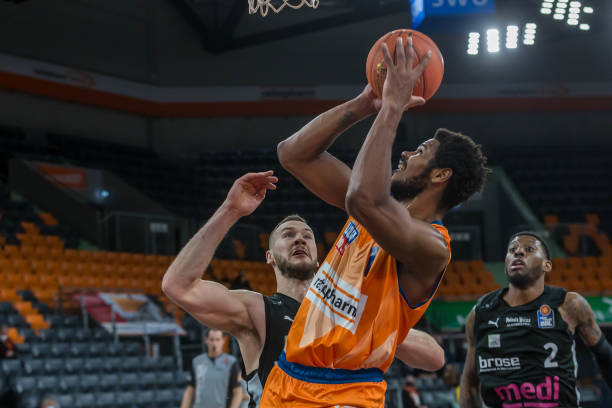 清理冗员 清理冗员