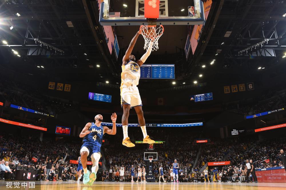 越的足球俱 越的足球俱